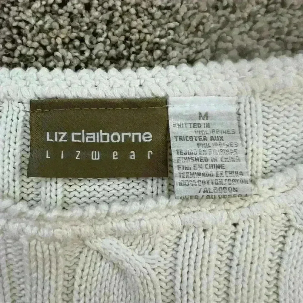 Liz Claiborne off-white crew neck cable knit sweater women's size Medium